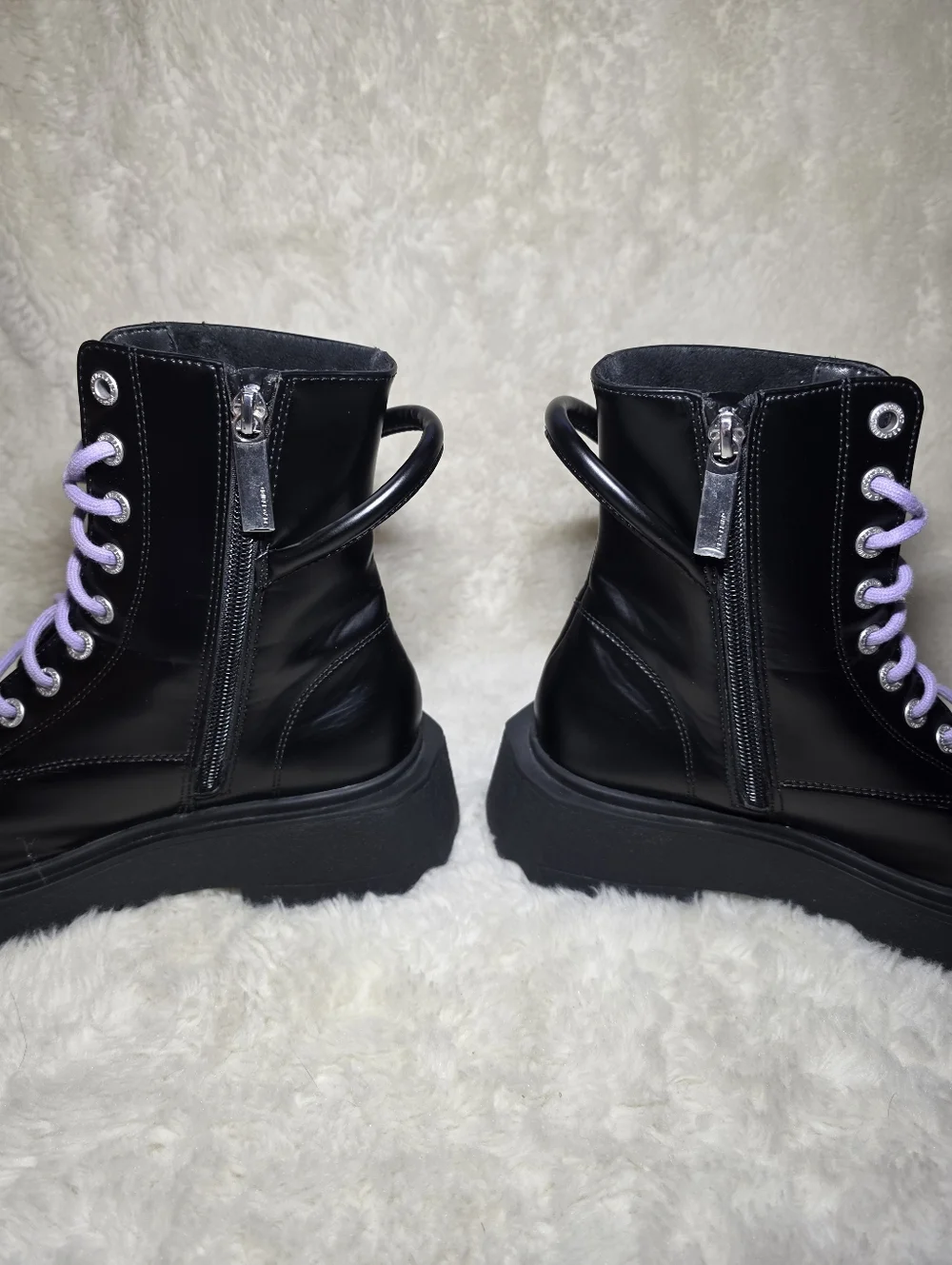 Peacebird Black Platform Combat Boots | Lilac Laces | Size 6-6.5 Like New! - Picture 9 of 11